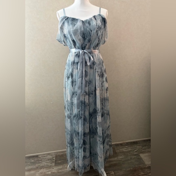 Dresses & Skirts - Blue Floral Sheer Maxi Dress with Belt